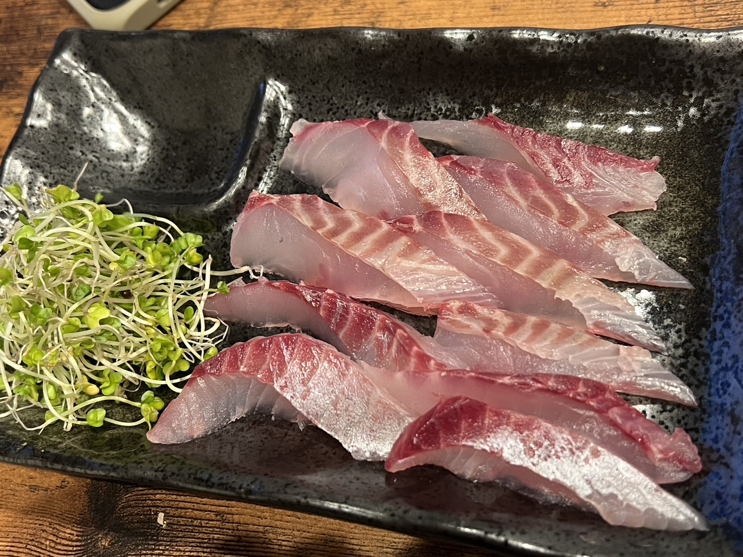 イサギ刺身　和歌山釣り　さばき　料理
