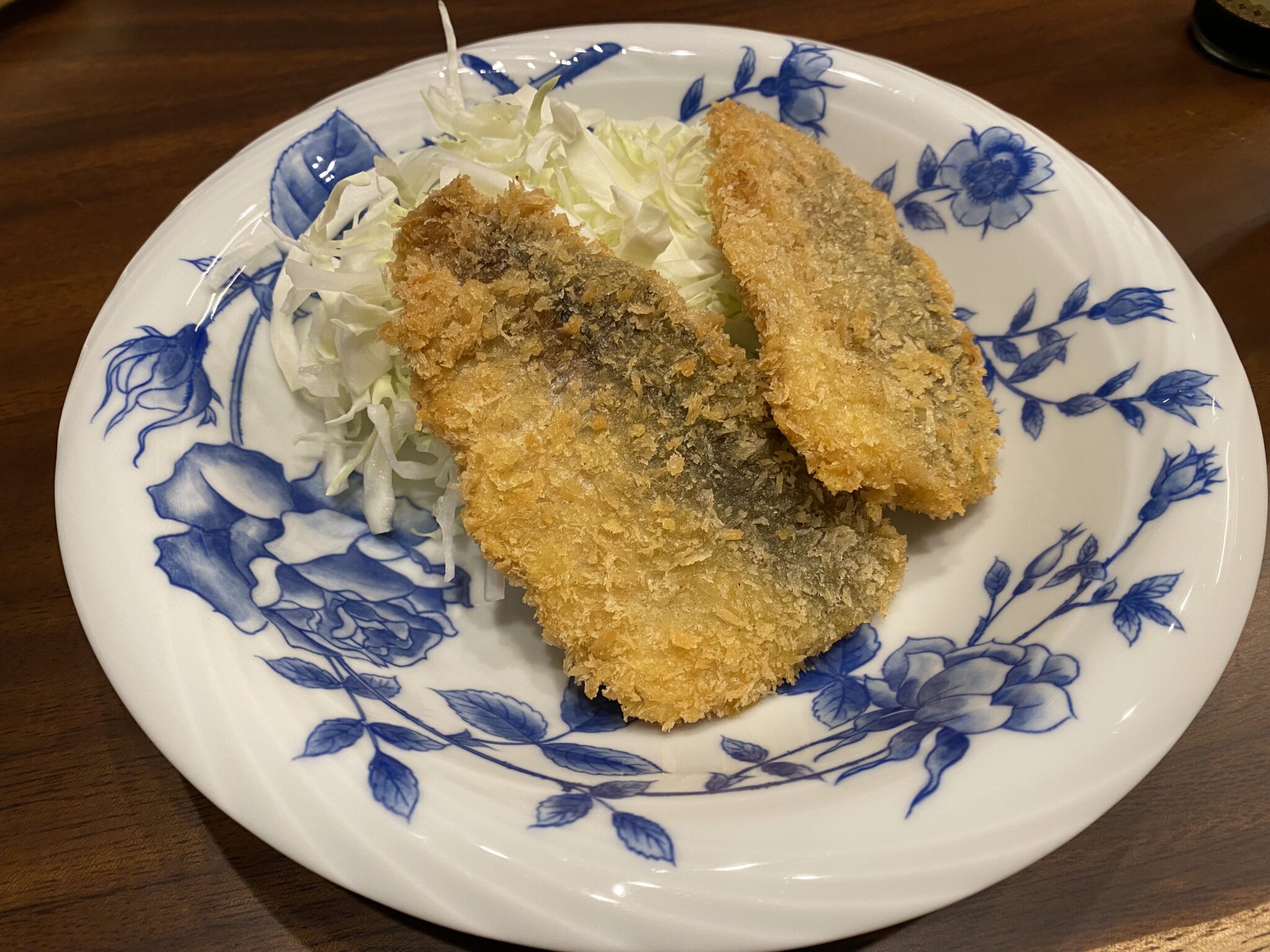 アジフライは生と冷凍ではだんちがい。ジューシーさが違います。フレッシュそのもの。釣太郎