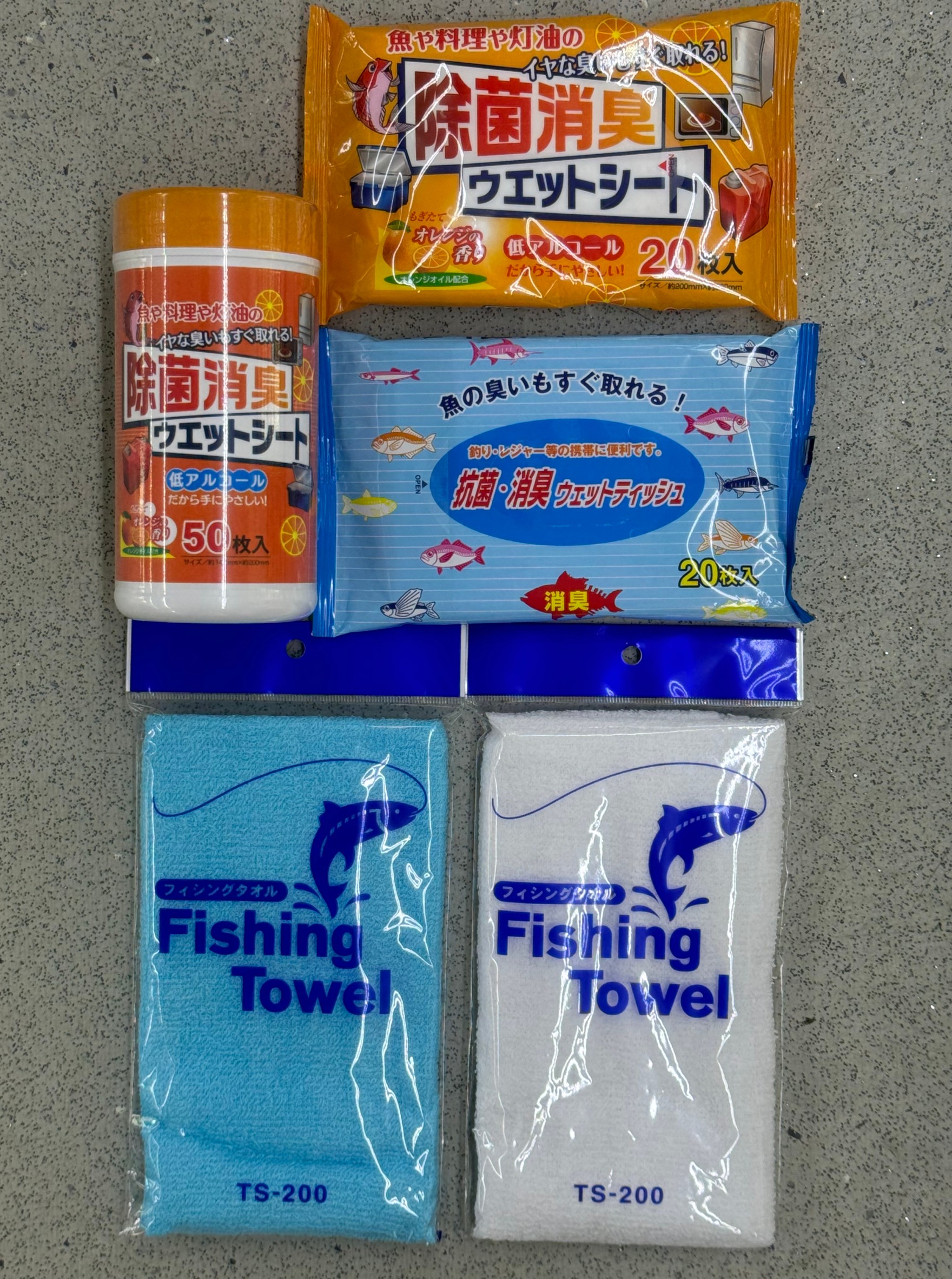タオル、ウェットティッシュは年間を通じてよく売れています。お忘れなきように。釣太郎