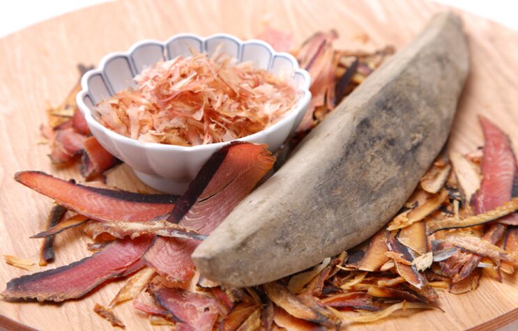 カツオ節以外にも、いろいろな魚の節があり、それぞれ特徴がある。釣太郎