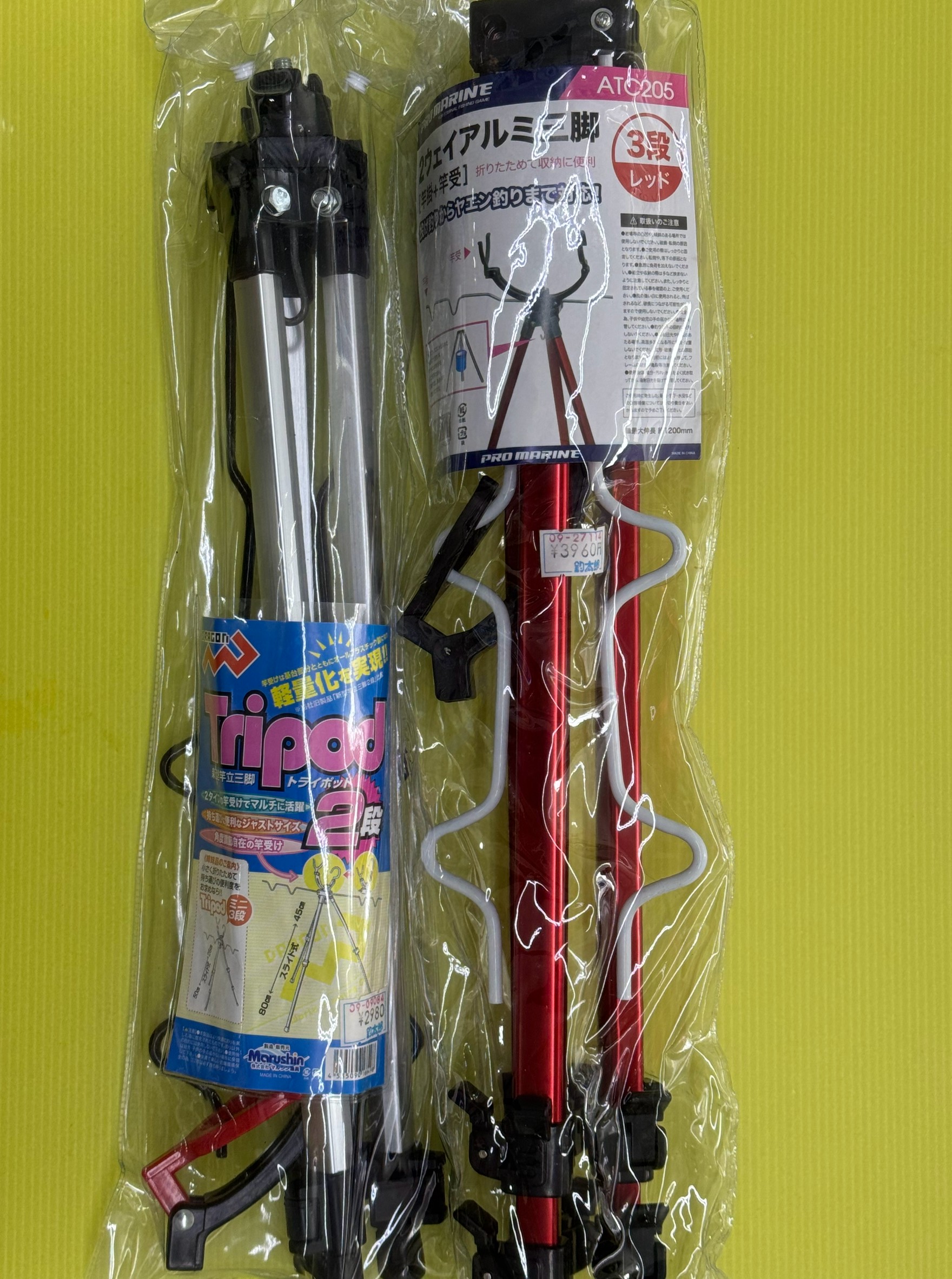 堤防からアオリイカ釣りの必需品三脚。これも春に売れます。釣太郎