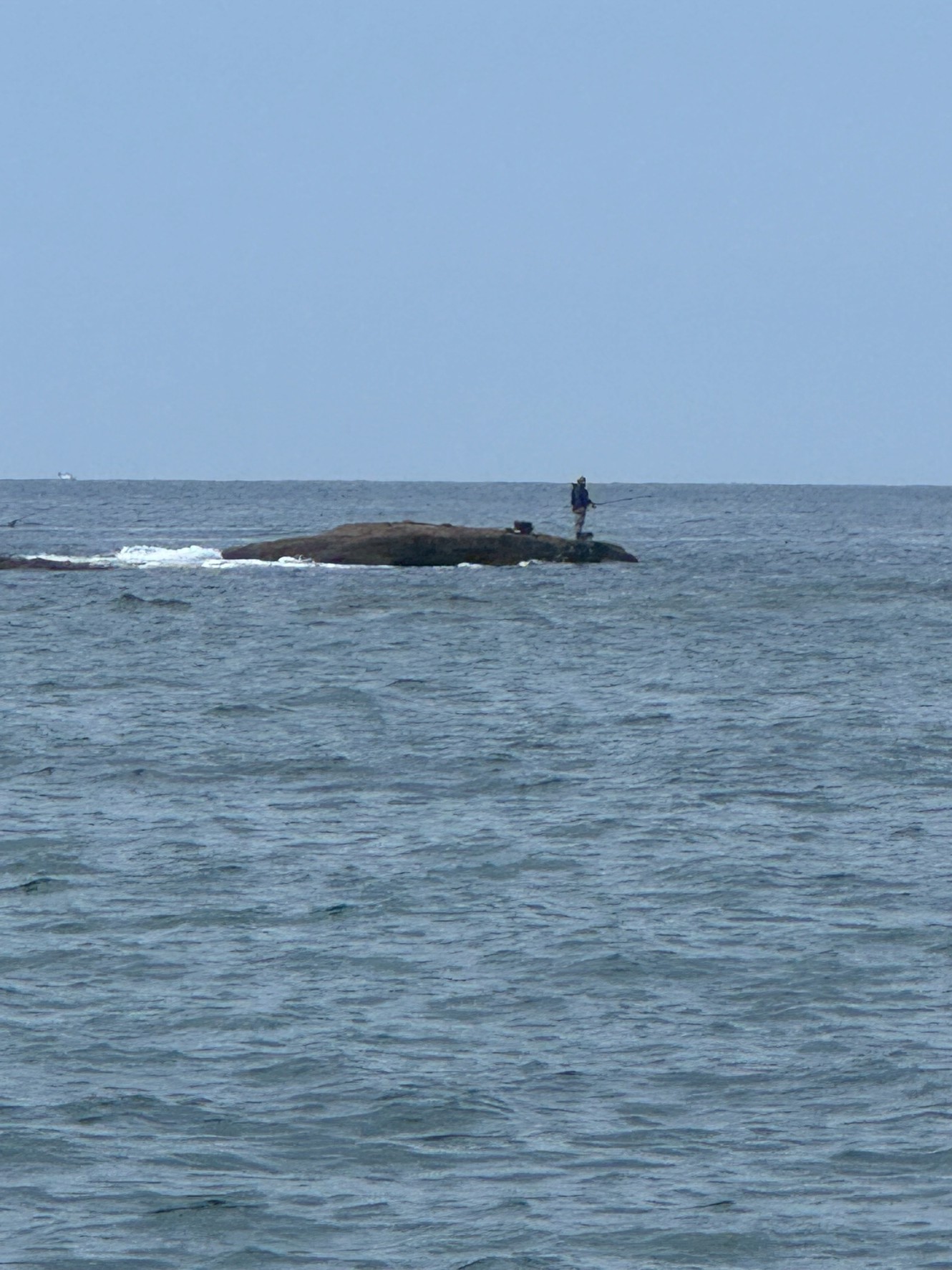 【沖磯を一人占め】誰にも邪魔されない、圧倒的な自由を体感しよう！釣太郎