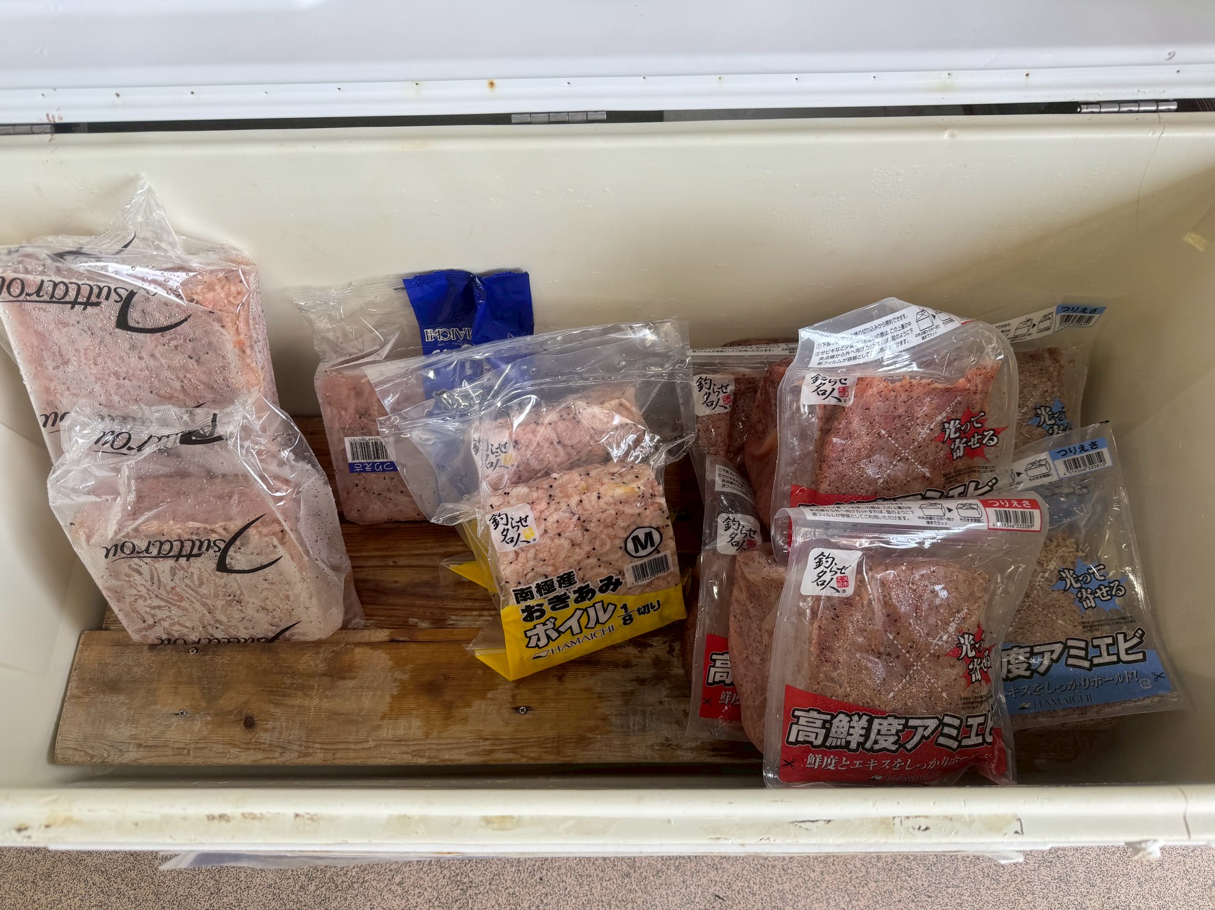 天気が悪いときは、オキアミアミエビ、あまり回答していませんので、ご予約ください。釣太郎