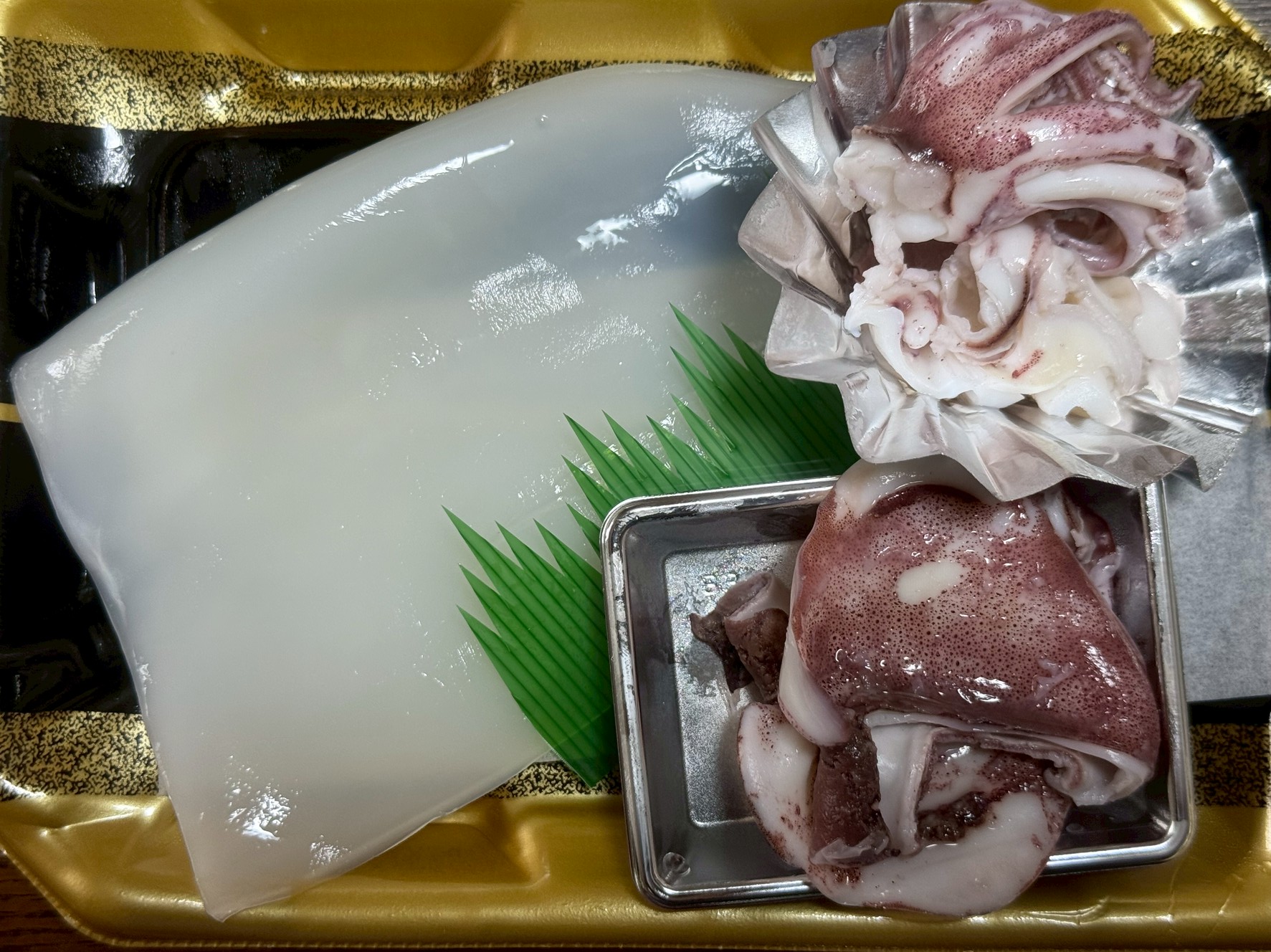 イカ好きなら絶対食べるべき！夏の旬「ケンサキイカ（アカイカ）」の魅力。釣太郎