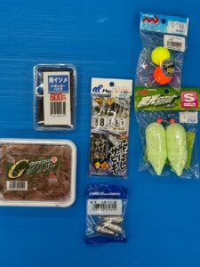 南紀の冬季堤防釣りで尺アジを狙うなら、ブライト球＋ロケットカゴ＋太サビキ＋刺しエサの黄金コンボが最強！釣太郎