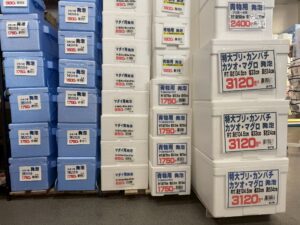 釣太郎の発泡クーラーボックスは“現地型”仕様！小魚から大物まで対応