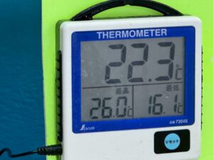 12月2日火曜日午後4時半、みなべ町の海水温度は22.3℃。釣太郎