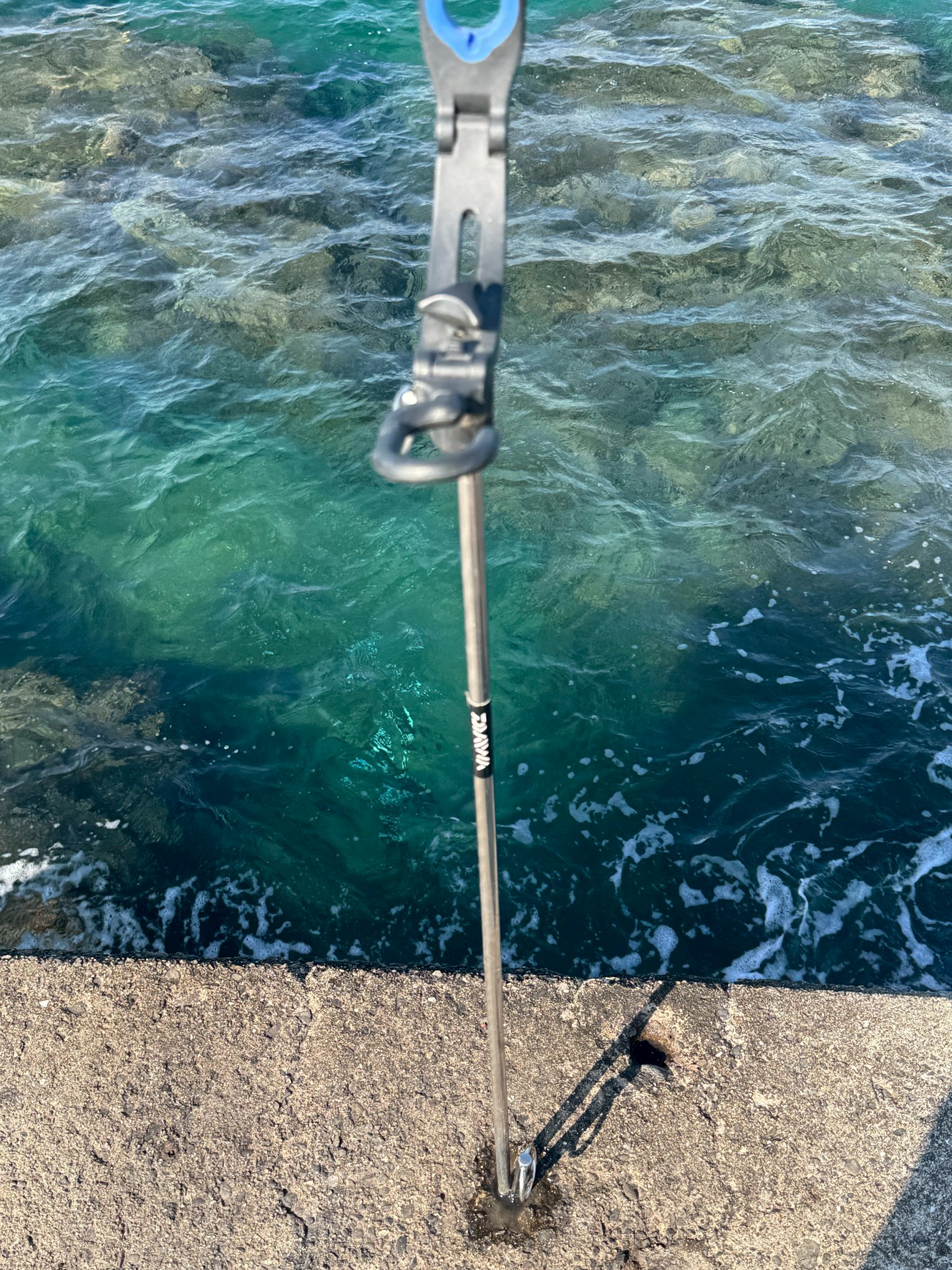 釣行後に回収し忘れたピトン。経験者も多いのでは？信じられない人もいますが、これは少なくないのです。釣太郎