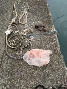 ゴミを捨てる人の共通傾向は「今だけ・自分だけ・金だけ」思考。つまり自分だけよければいいという人。釣太郎