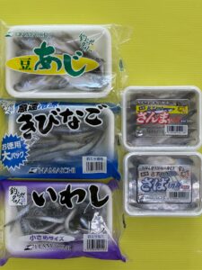 匂いで寄せたい → イワシ・サバ・サンマ。エサ持ち重視 → アジ・サバ・サンマ。初心者でも扱いやすい → キビナゴ 。大物狙い → アジ（活き・冷凍）釣太郎
